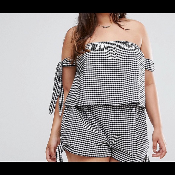 ASOS Curve Pants - ASOS Fits 24/26 Bunny Tie Gingham top and shorts